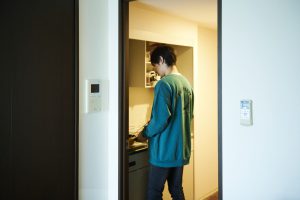 慶應義塾大学の男子学生に聞いた！寮を選んだ理由